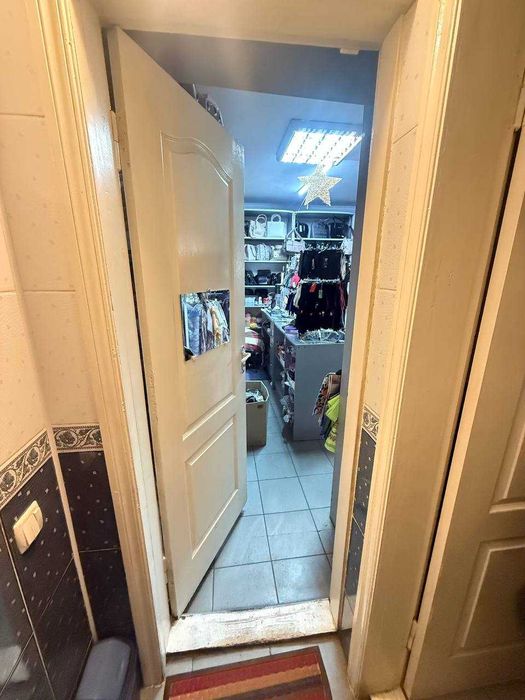 Продається фасадне комерційне приміщення 32 кв.м. ВДАЛА ІНВЕСТИЦІЯ!