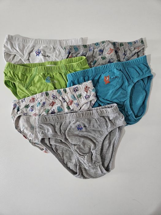 Majtki chłopięce Cool Club 110-116 cm