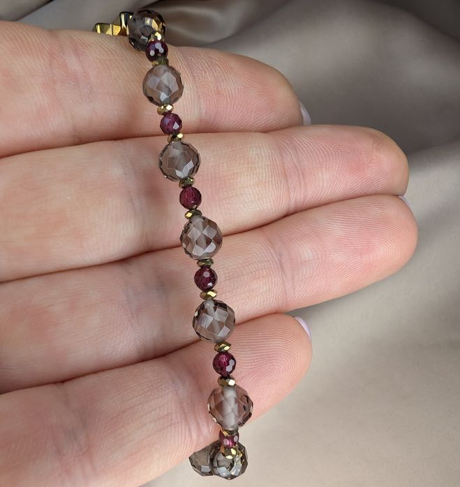 Bransoletka różaniec kamienie kwarc dymny krzyżyk serduszko prezent