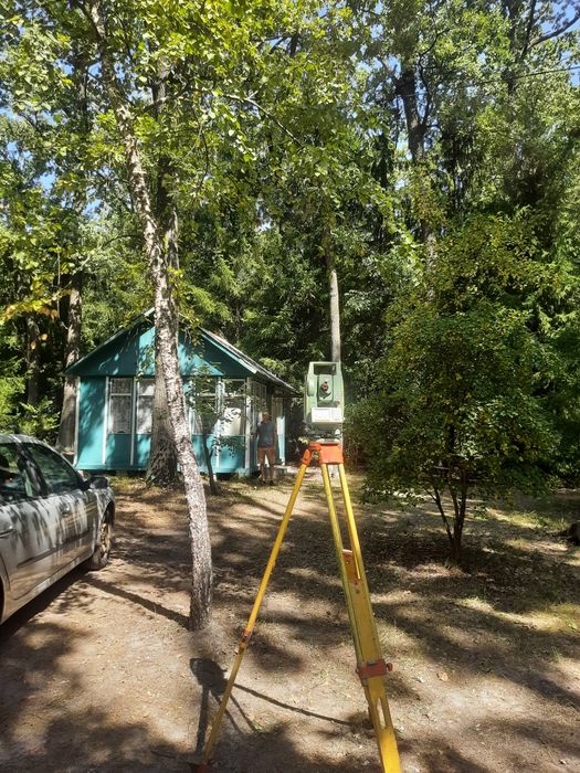 Геодезія , винесення меж, топографічні зйомки