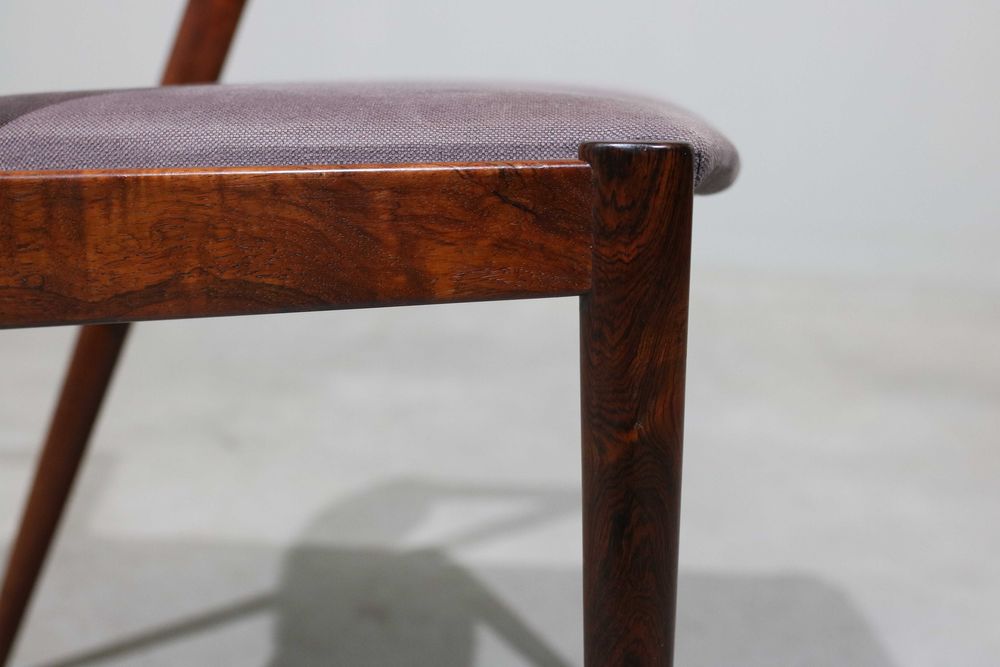 Conjunto de 6 cadeiras Kai Kristiansen modelo 42 em pau santo