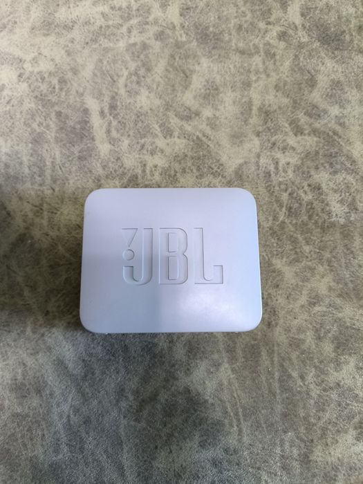 JBL go 2 з Type-C и беспроводной зарядкой