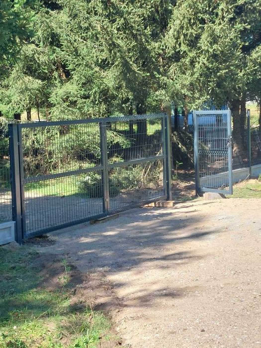 Montaz Ogrodzeń panelowych fi 4 153 zpodmurowką