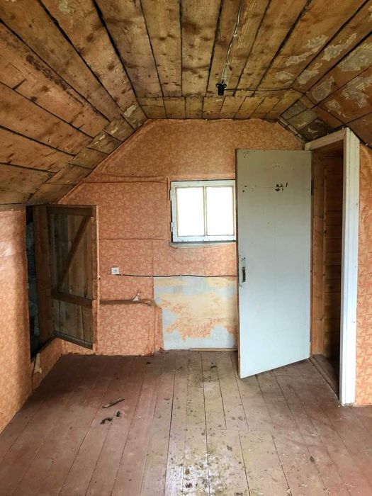 Продається дачний будинок в Братківцях