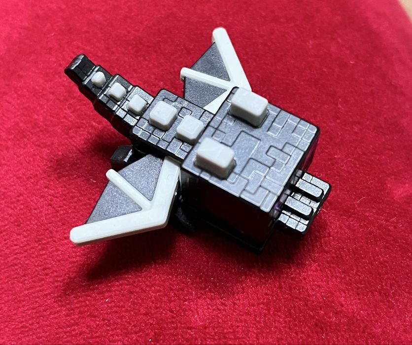 дракон из киндера маинкрафт