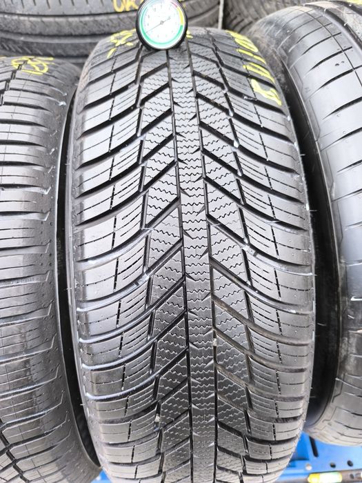 Opona Nexen Nblue 4season 235/60/18 pojedynka