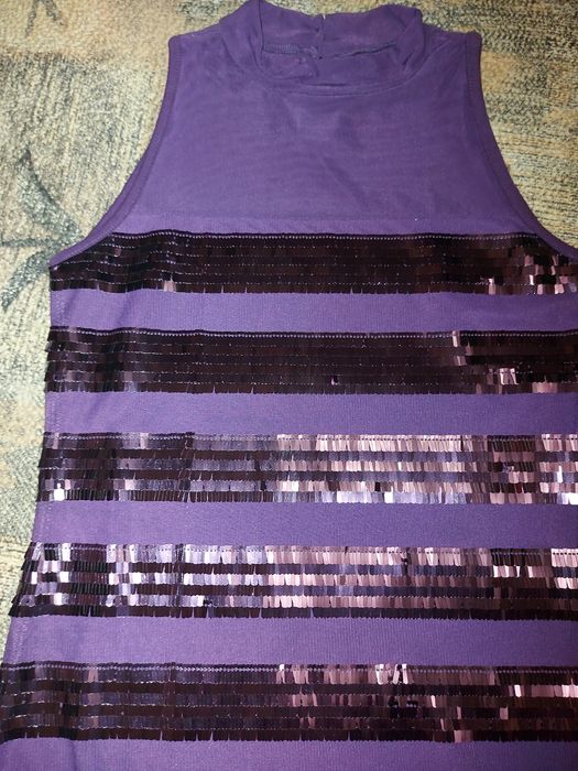 Продам красивые платья для девочки