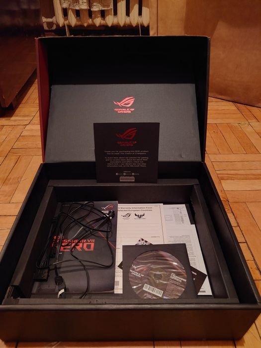 Материнська плата ASUS ROG Crosshair VII c7h am4 x470