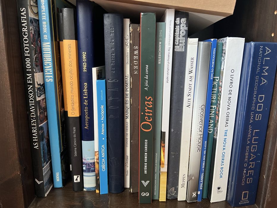 Livros medicina, terapia da fala, viagens, etc - a partir 7€