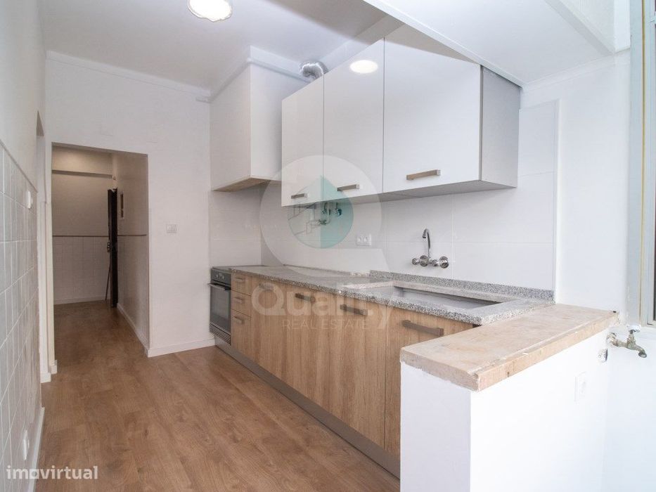 Apartamento T2 Barreiro — Alto Do Seixalinho, Santo André E Verderena, Setúbal