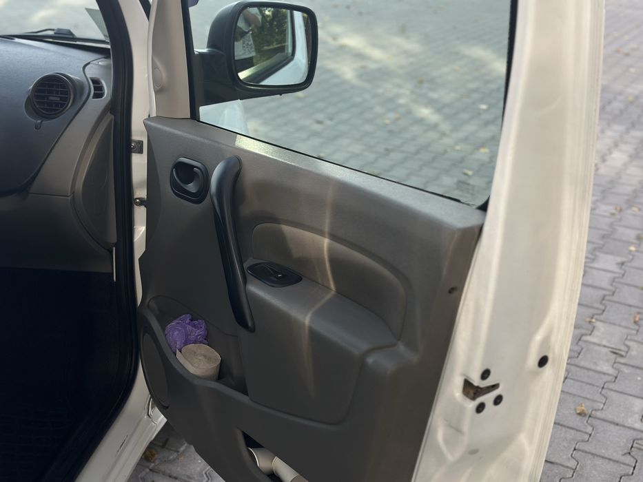 Продам Рено Кенго груз.