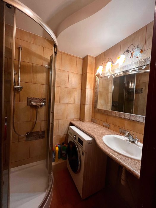 Mieszkanie 82.5 m2 II piętro