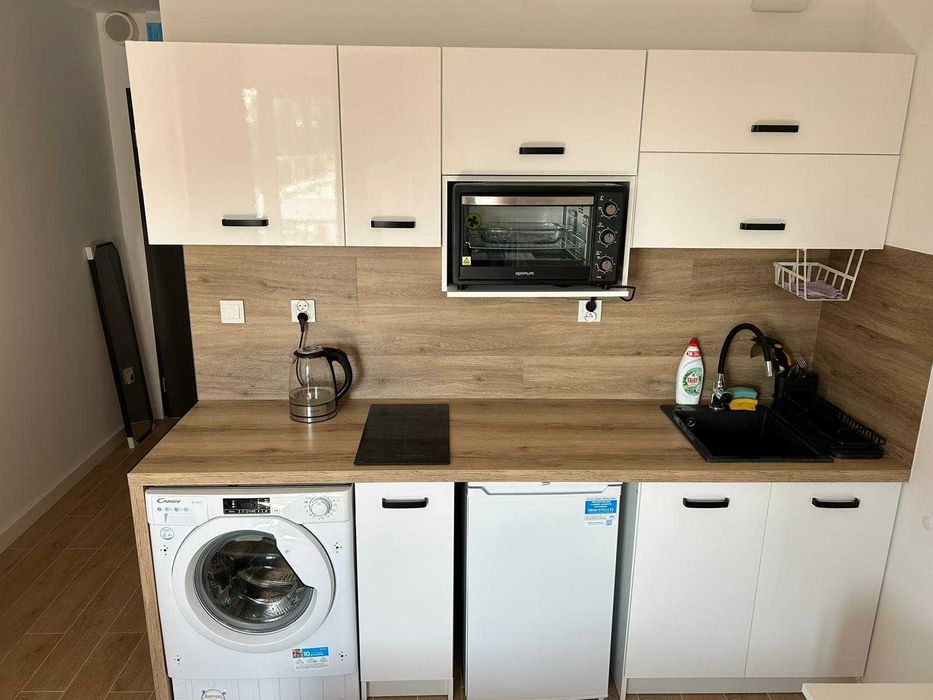 Do wynajęcia kawalerka z balkonem – Nadolnik Compact Apartments, Poznań