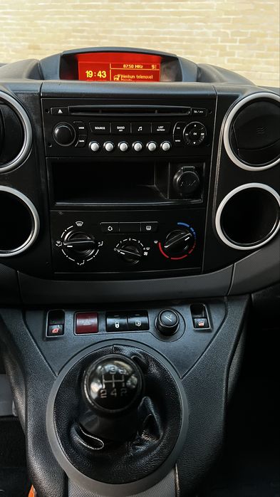 Peugeout Partner 1.6 Hdi 90Cv 3 lugares Longa