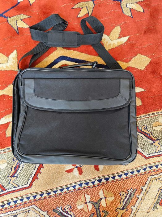 Bolsa para portátil de 15.6"