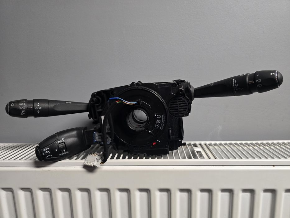 Przełączniki kierunkowskazów jumpy spacetourer