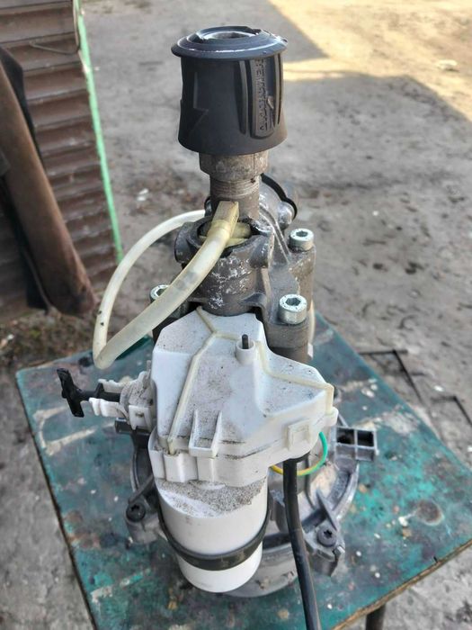 мийка Керхер К5 Karcher двигун