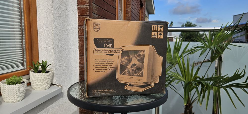 W PEŁNI SPRAWNY Monitor CRT Philips 14B2320W 14" 1998 KARTON BOX Retro PC
