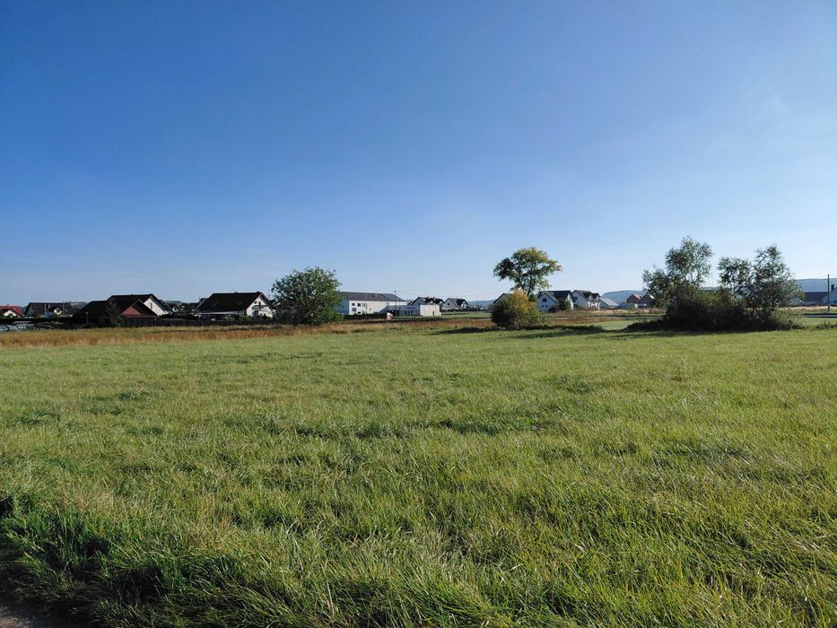 Działka budowlana w Męcince –2124 m². - Widok 2