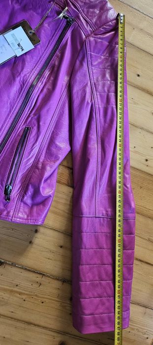 Шкіряна куртка-косуха жіноча