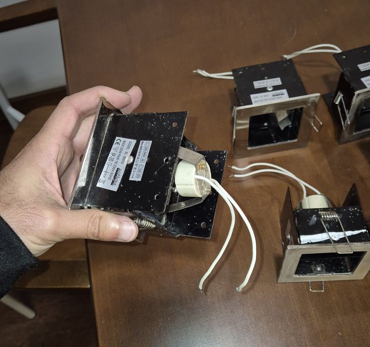 16 Focos lampada Led | Teto Falso | Protetores Led pladur