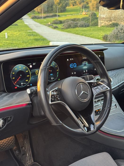 Mercedes-Benz E300de AMG IVA DEDUTIVEL