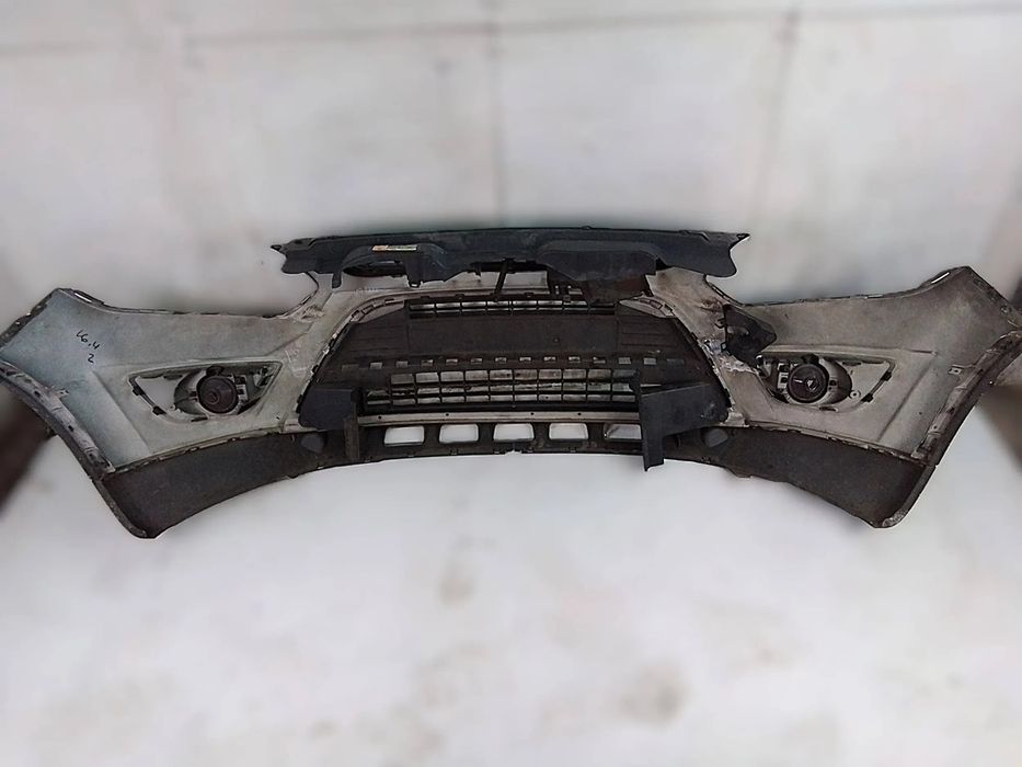 Ford Kuga I MK1 Zderzak Przód Halogen