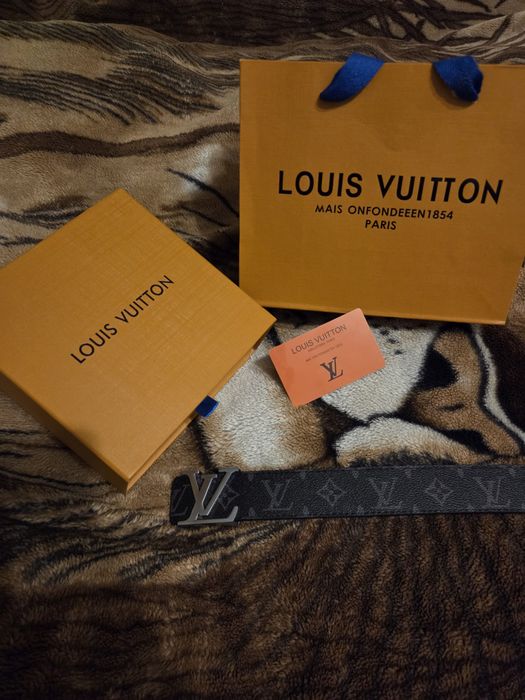 Pasek LV w idealnym kolekcjonerskim stanie