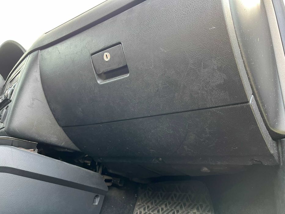 schowek pasażera przód przedni prawy vw golf iv 4 bora europa sprawny
