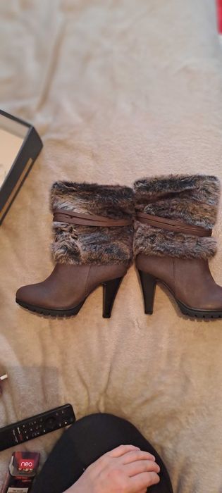 Buty eleganckie R 36 brązowe zimowe