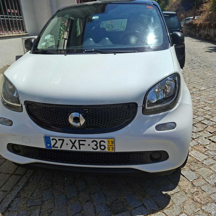 Smart forfour em bom estado