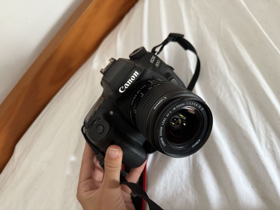 Canon EOS 80D + 2 lentes + mala + cartão + tripé