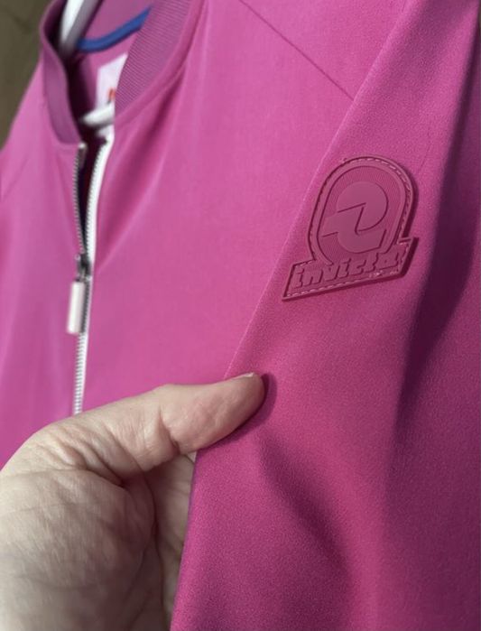 Бомбер жіночий Італія