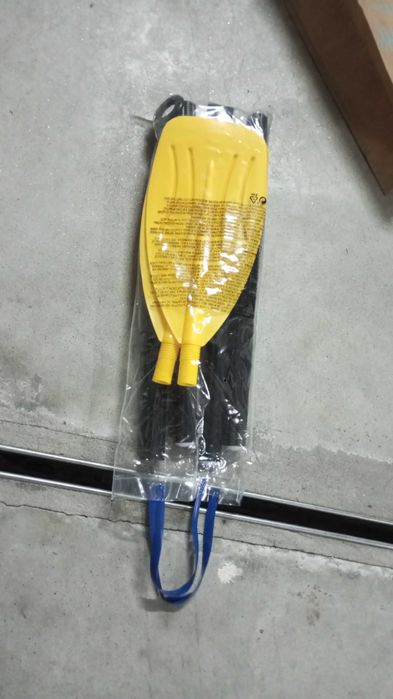 Selling Intex Oars444953048730849283