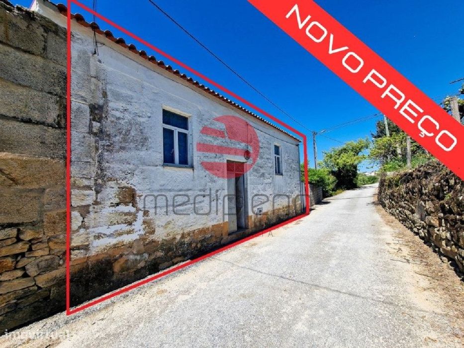 Moradia T3 C/ Anexos + Terrenos