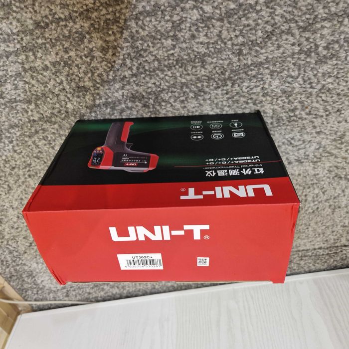UNI-T UT302C+ Miernik temperatury