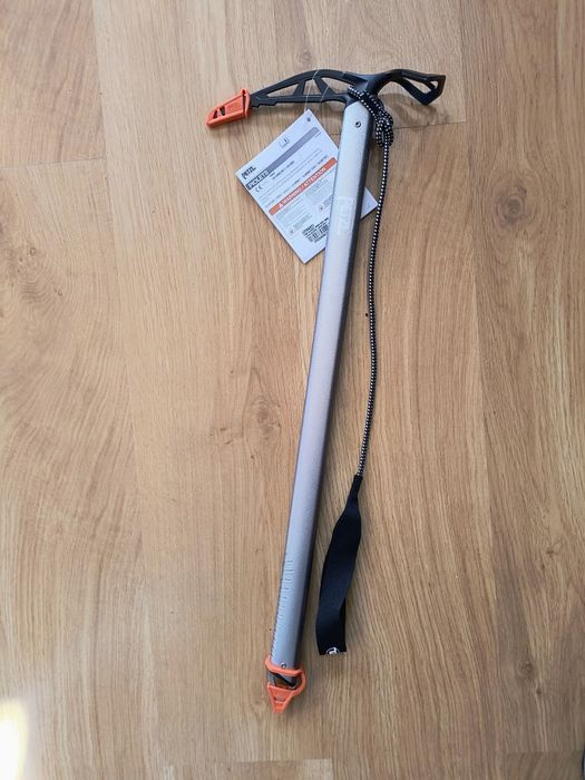 Czekan turystyczny Petzl Glacier Linkin 68cm