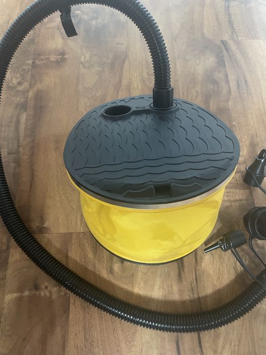 Pompka nożna do dmuchańców, 6 końcówek.