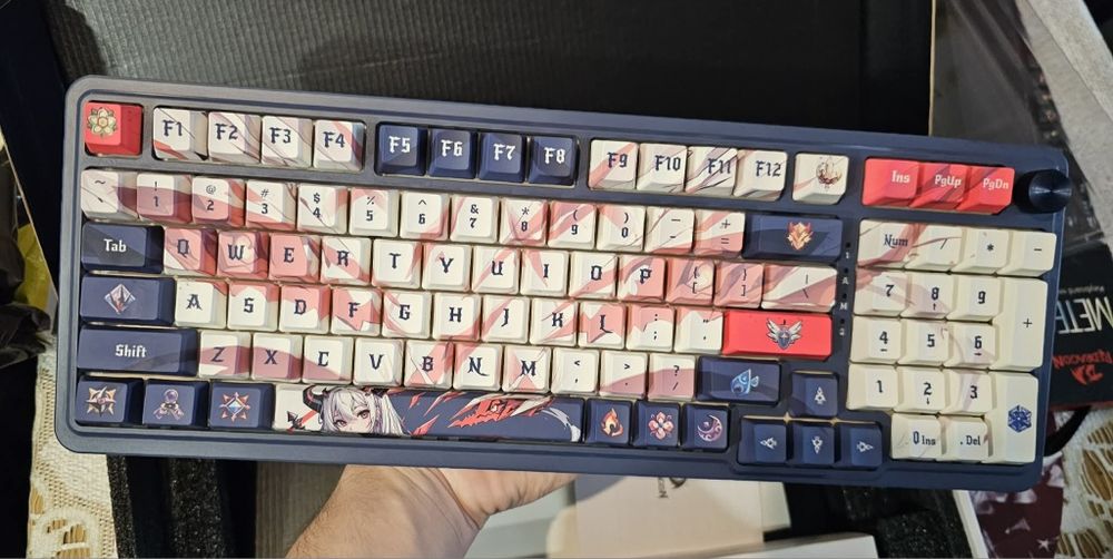 Klawiatura mechaniczna REDRAGON K686AK RGB PRO EISA – NOWA