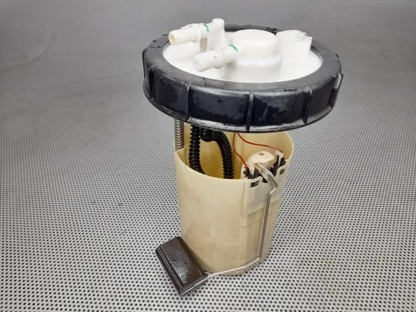 Boia combustível TOYOTA Avensis Wagon (_T25_)