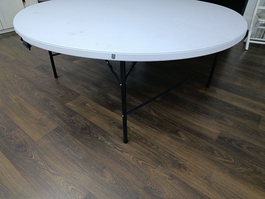 Mesa articulada para 10 pessoas