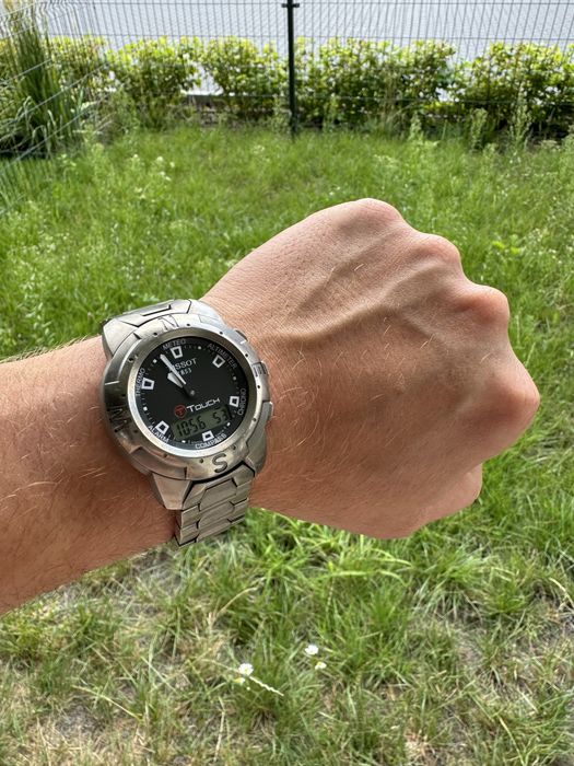 Zegarek Tissot T Touch Titanium