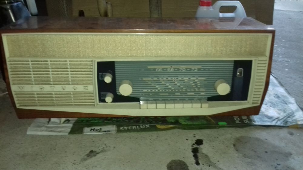 Stare radia piekne unitra