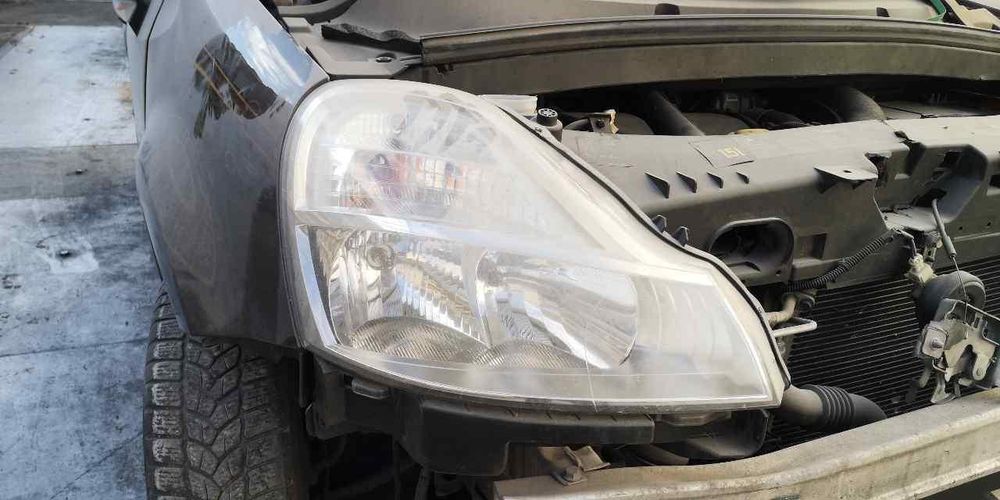 Farol Direito Renault Modus I