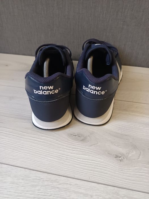 Кросівки new balance
