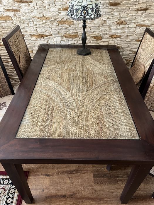 4 drewniane krzesła lite drewno