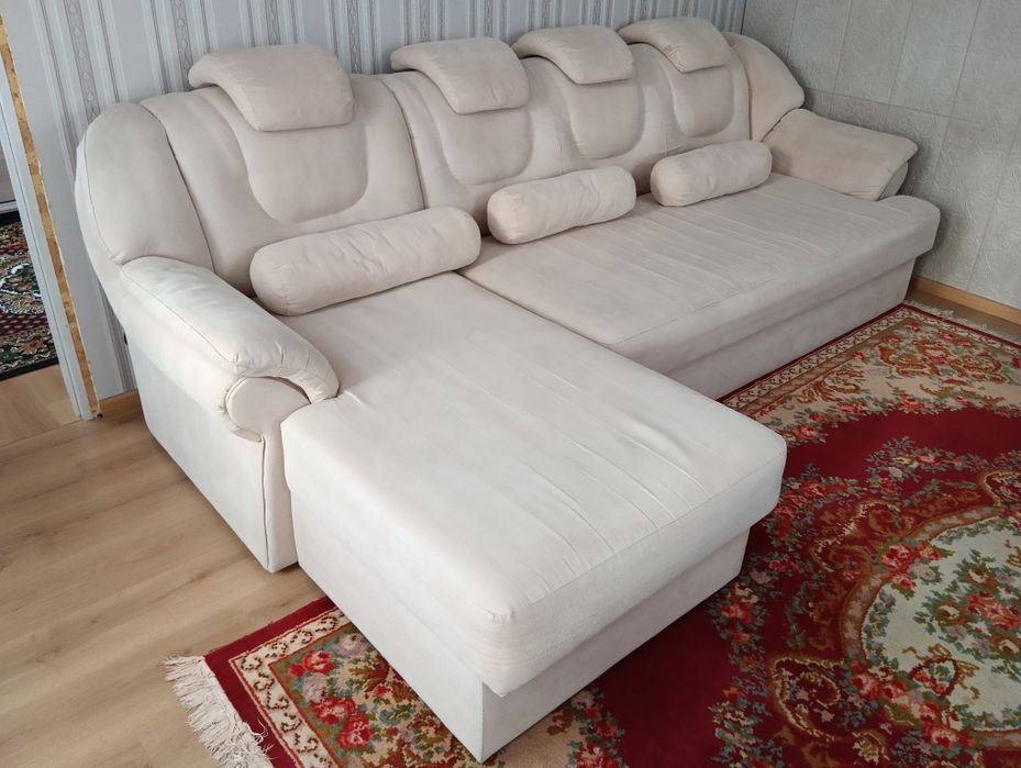 Диван кутовий розкладний