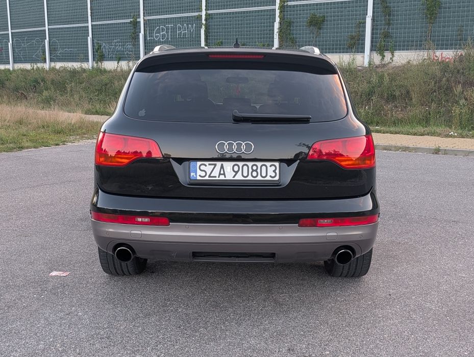 Audi Q7 3.0tdi Xenon pdc el klapa el hak
