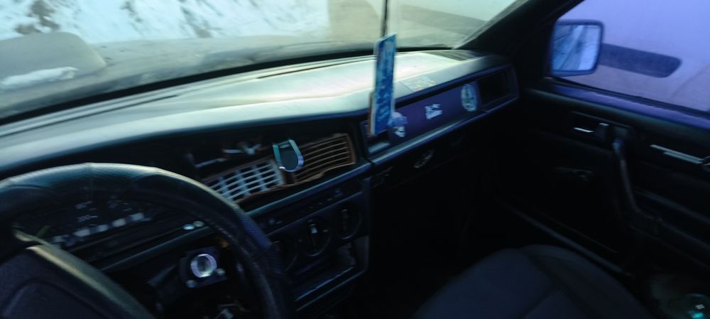 Mercedes Benz W201 E190