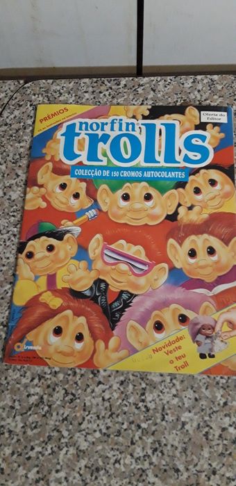 Caderneta Antiga Norfin Trolls